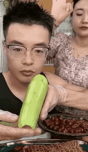 本来可以当魔术师的，却选择当骗子[捂脸哭]