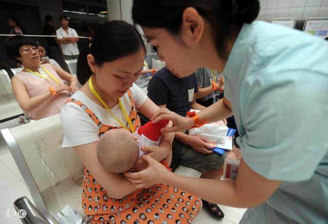 宝宝吃不饱? 积食? 母乳问题“全面解析”, 妈妈必知