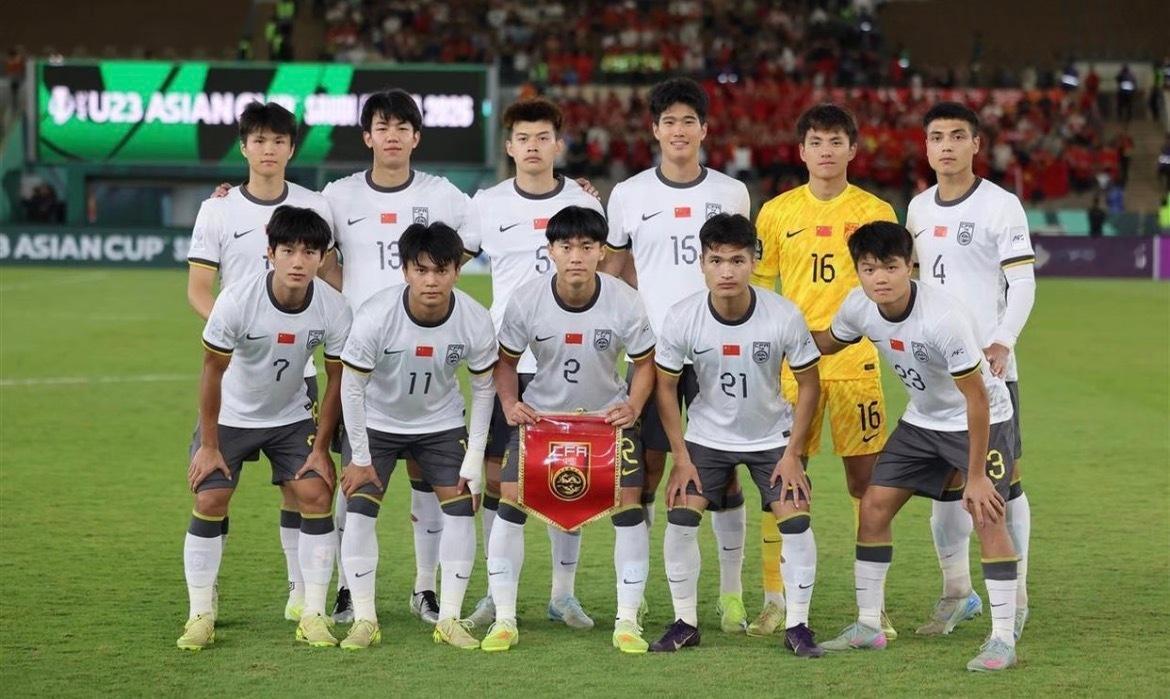 戚务生的97国足踢出了复杂足球，霍顿的国奥踢出了复杂的足球，米卢的世界杯国足踢出