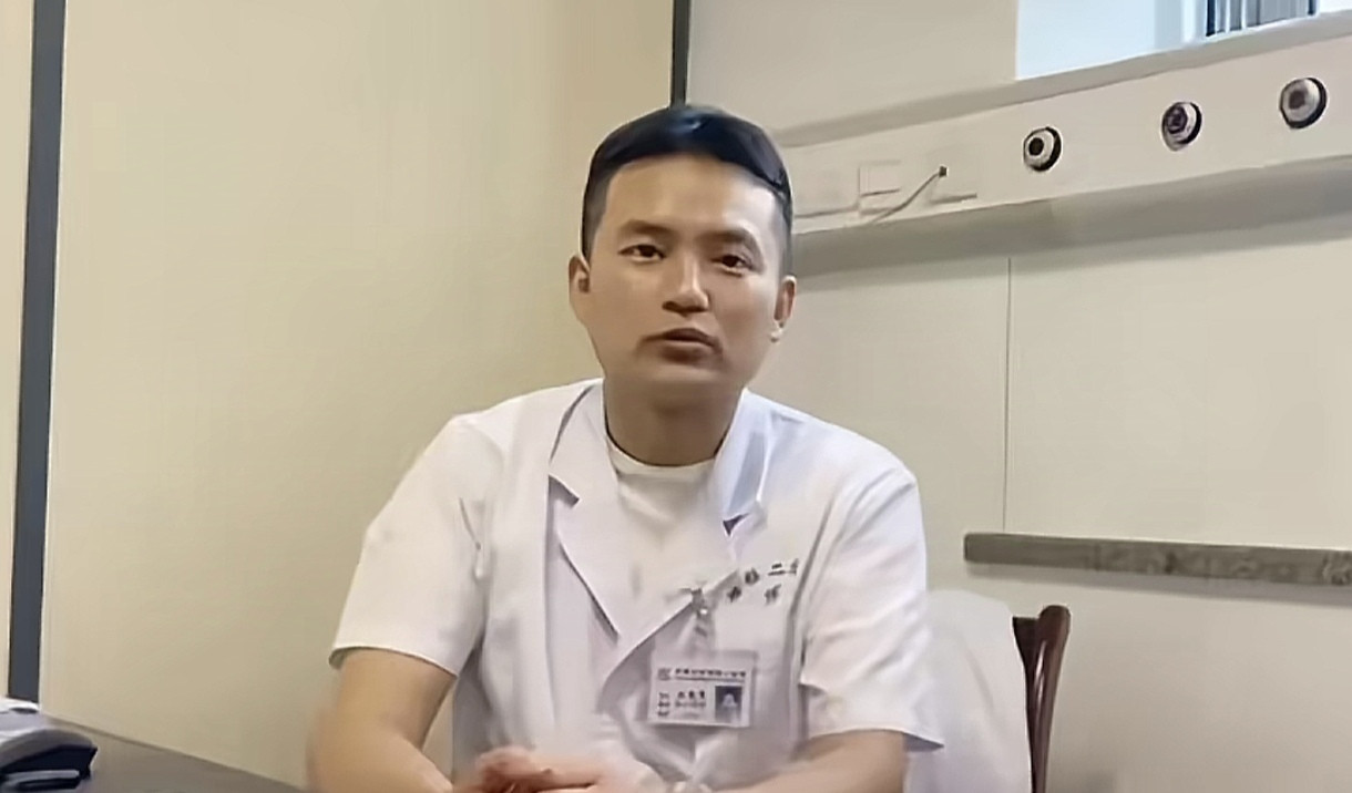 <em>恶魔在人间</em>！医生刘翔峰一审被判17年。不管是不是肿瘤，一律按肿瘤处理，先化疗，开