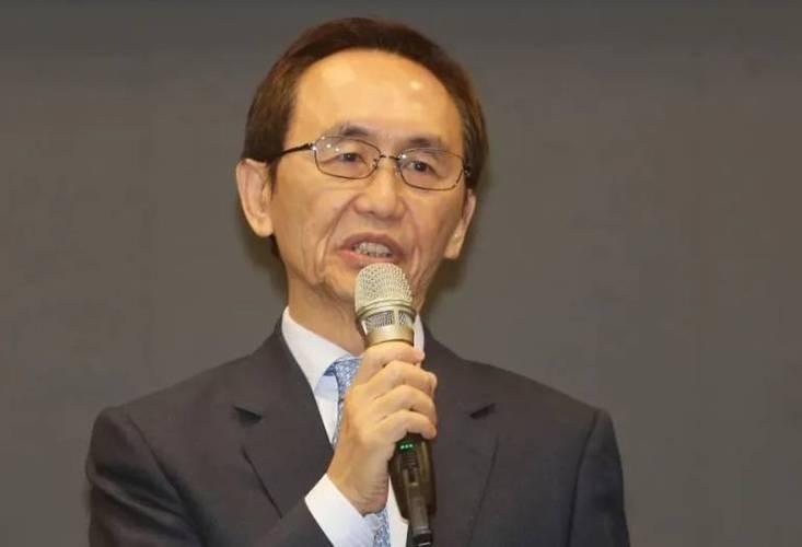 台湾前民进党大佬吴子佳放话郑丽文若带台湾走和平统一路直接解锁“人生高阶副本”