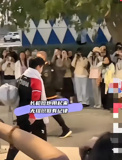 一觉醒来，新任乒协主席王励勤、副主席马龙乐了了，前任乒协主席刘国梁也笑了，所有国