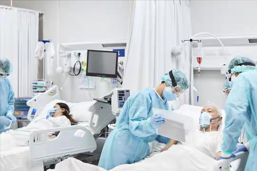 14天烧光234万！ICU是吞金兽还是救命舱？撕开天价账单背后的真相“印钞