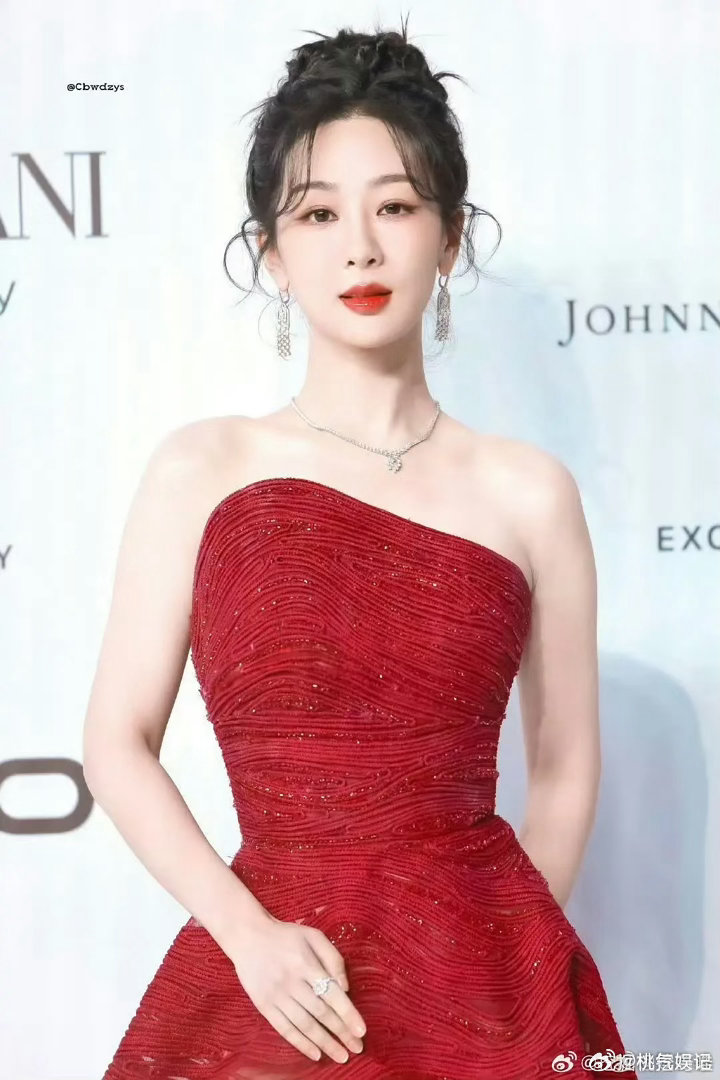 以后内娱全是这种卤蛋脸