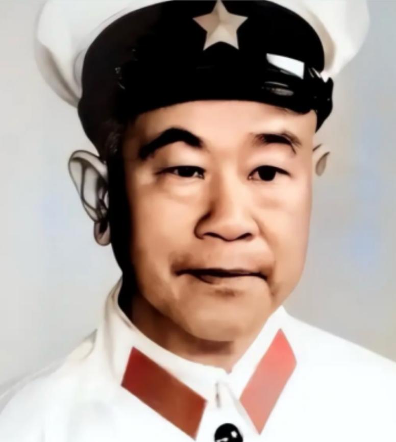 1973年，女知青黄丽萍携农村丈夫回宁波父母家，一进门，丈夫看到墙上挂着的照片大