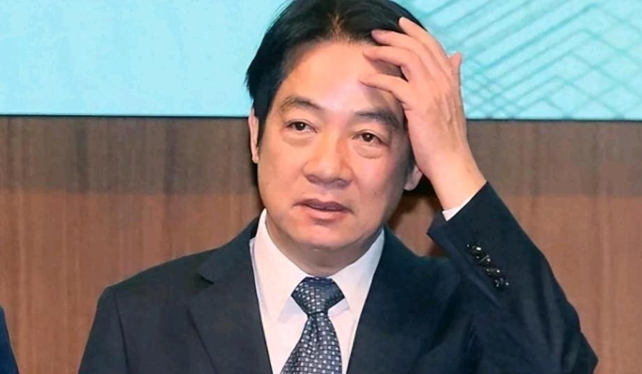 赖清德认怂了！在我们大军压境台岛之际，赖清德表示，中共解放军今无预警发动正义使命