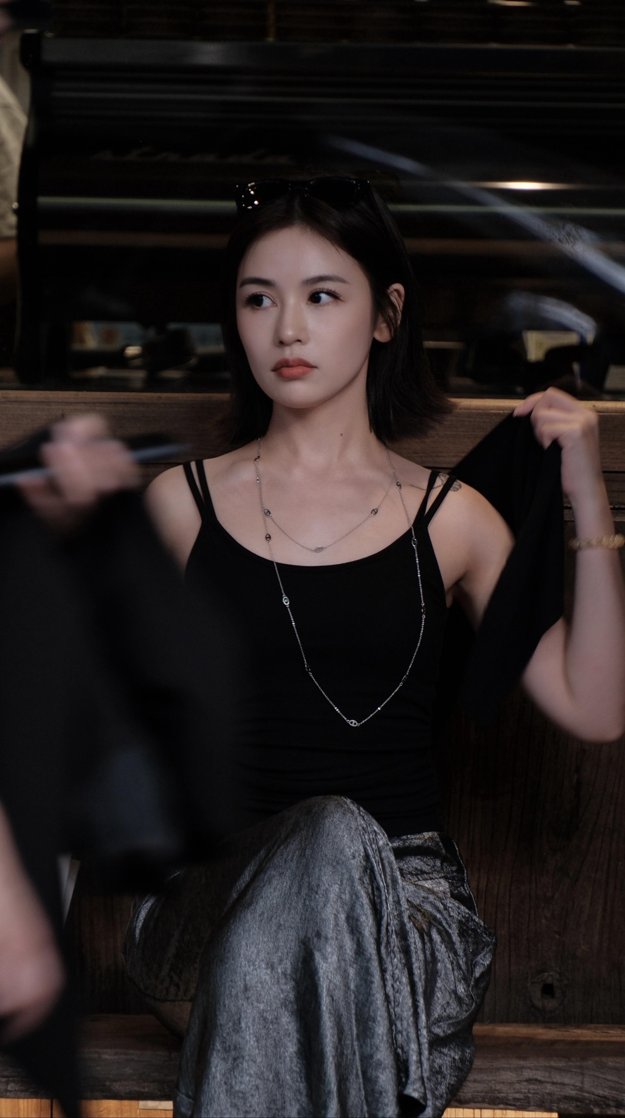 上海街拍。故事里的女主，每个都气质绝佳！