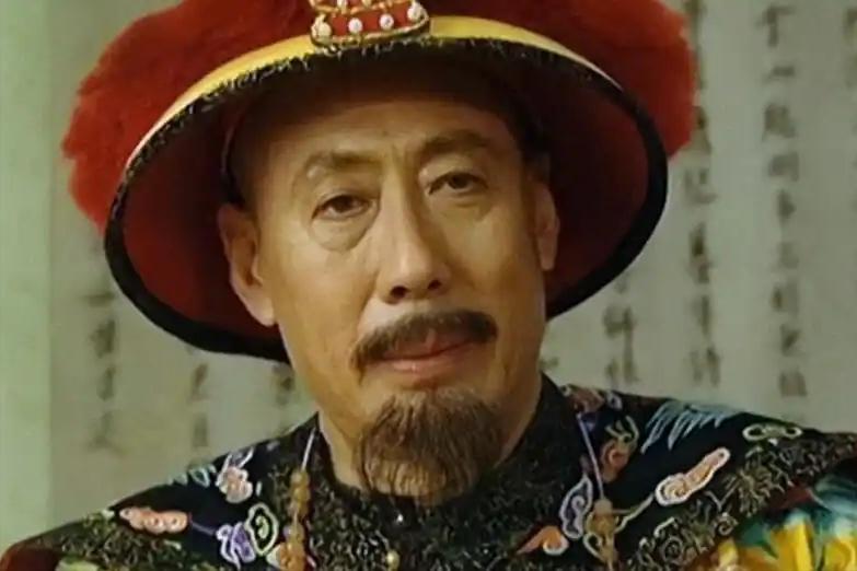 康熙亲征三次，最远打到了何处，是现在的哪个地方？1696年春，康熙帝率十万大