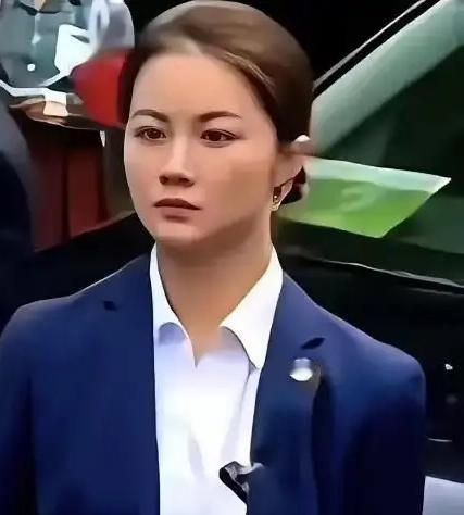 郑丽文在大陆，悄悄问身边安保一个问题，对方的回应，让她半天说不出话。她本来都想好