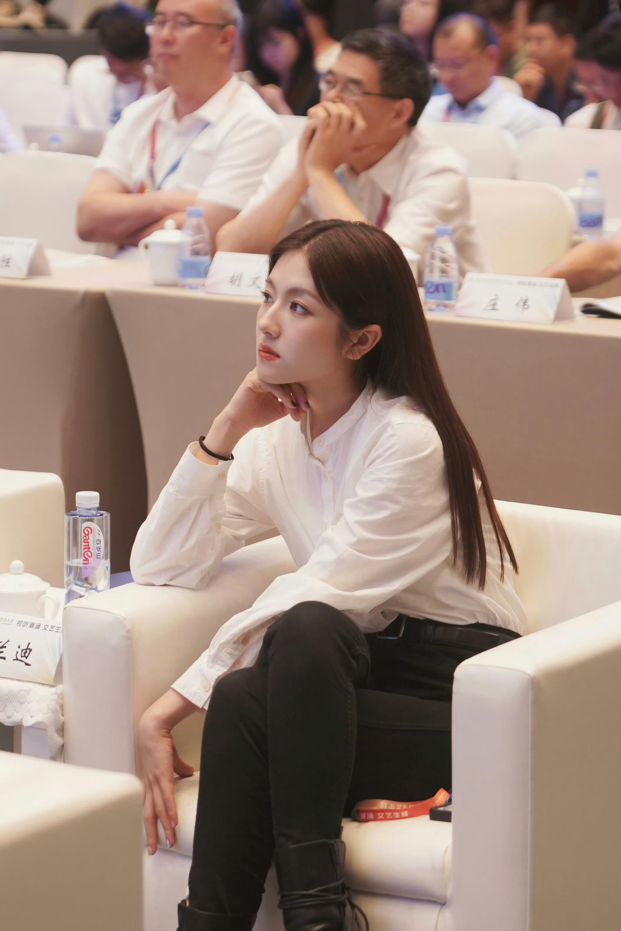 李兰迪～高知书卷气兰迪的职场剧～女性群像剧～来一来​​​