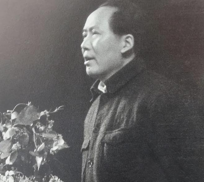 一直觉得抗美援朝就是彭老总一路打到底，后来翻资料才发现，这个认知偏得有点远，你想