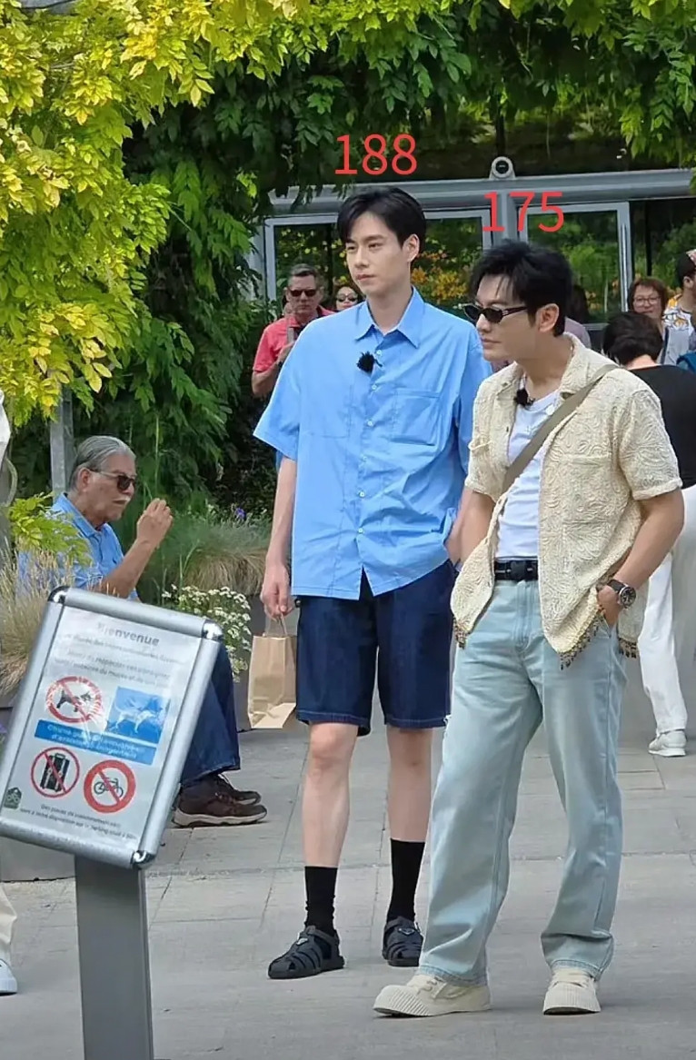 因身高在内娱太高，导致188的胡一天如今无戏可拍。对于17年出道就爆火的胡一