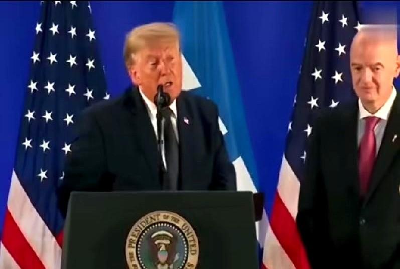 特朗普又一次评价梅西了，这回可算是为梅西说了句公道话，老头在纽约市对着众人讲起