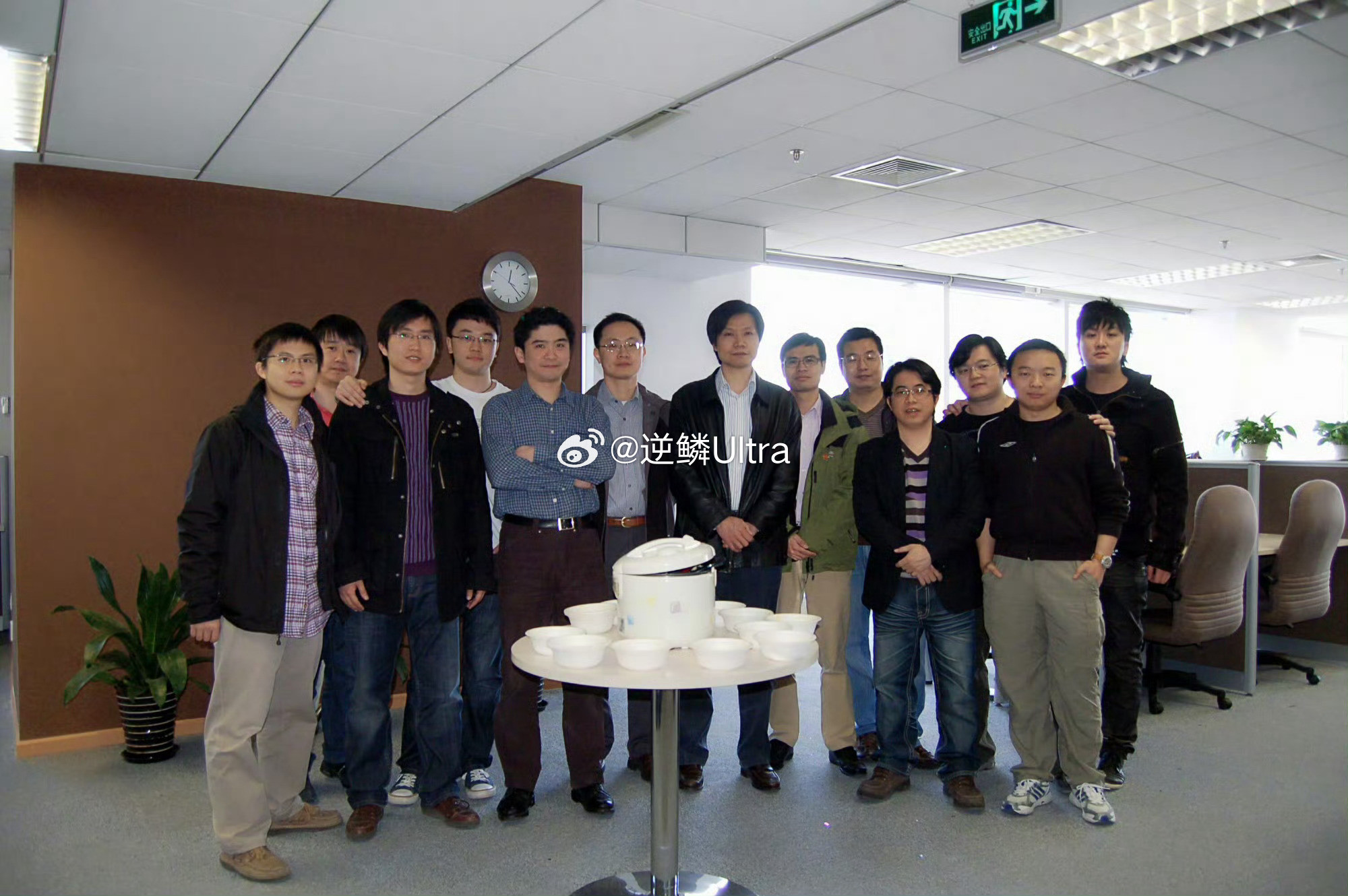 两位小米联合创始人退出小米科技别听营销号热搜带节奏………大家也别大惊小怪，没什么