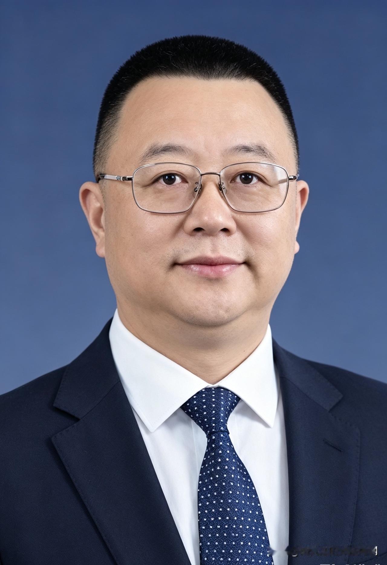 9月5日，纪委“逮虎”力度升级，升职不到1年的陈勇栽了！公开履历显示，陈勇，