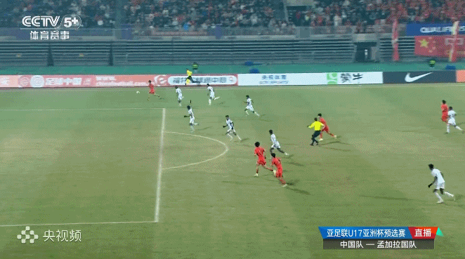 帅惟浩真的是最大的惊喜，他才16岁，进球后笑起来显得有点青涩，但比赛进球感觉真的