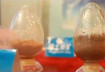 国安部这次掀的桌子，真够狠的十几辆执法车连夜封堵江苏连云港一处物流仓库，灯光