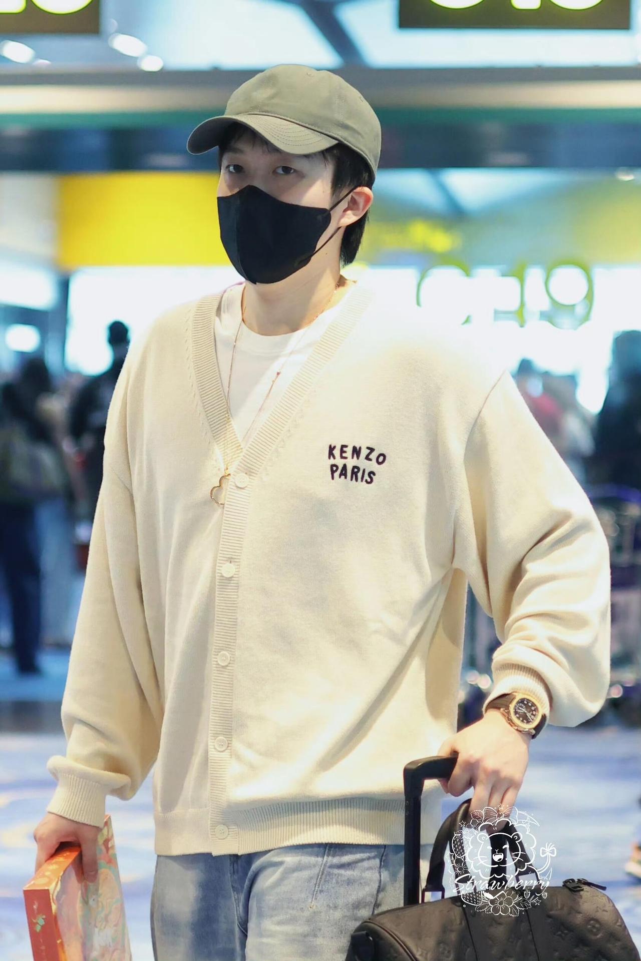 百达斐丽的手表戴在手上，气质就来了，真的让人好期待，这就是最好的状态！去参加比