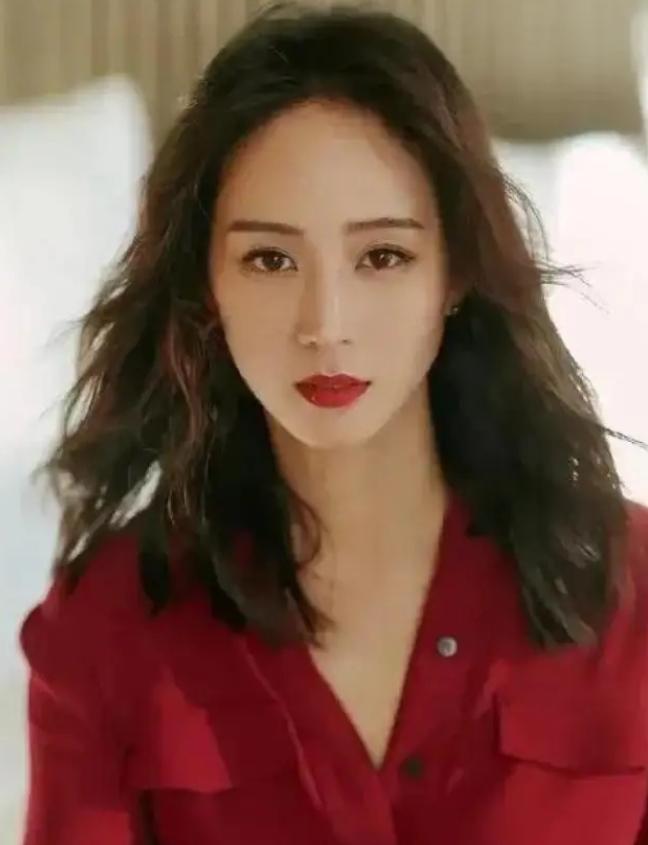 2011年，赵又廷和张钧甯同居3年后分手，后来娶了高圆圆，多年后，赵爸爸爆出原因