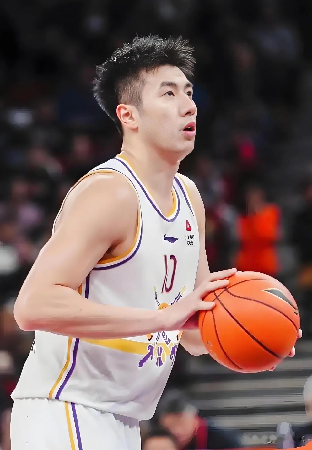 CBA新赛季，北控男篮本土球员合同一览01、沈梓捷：D类合同还剩2年0