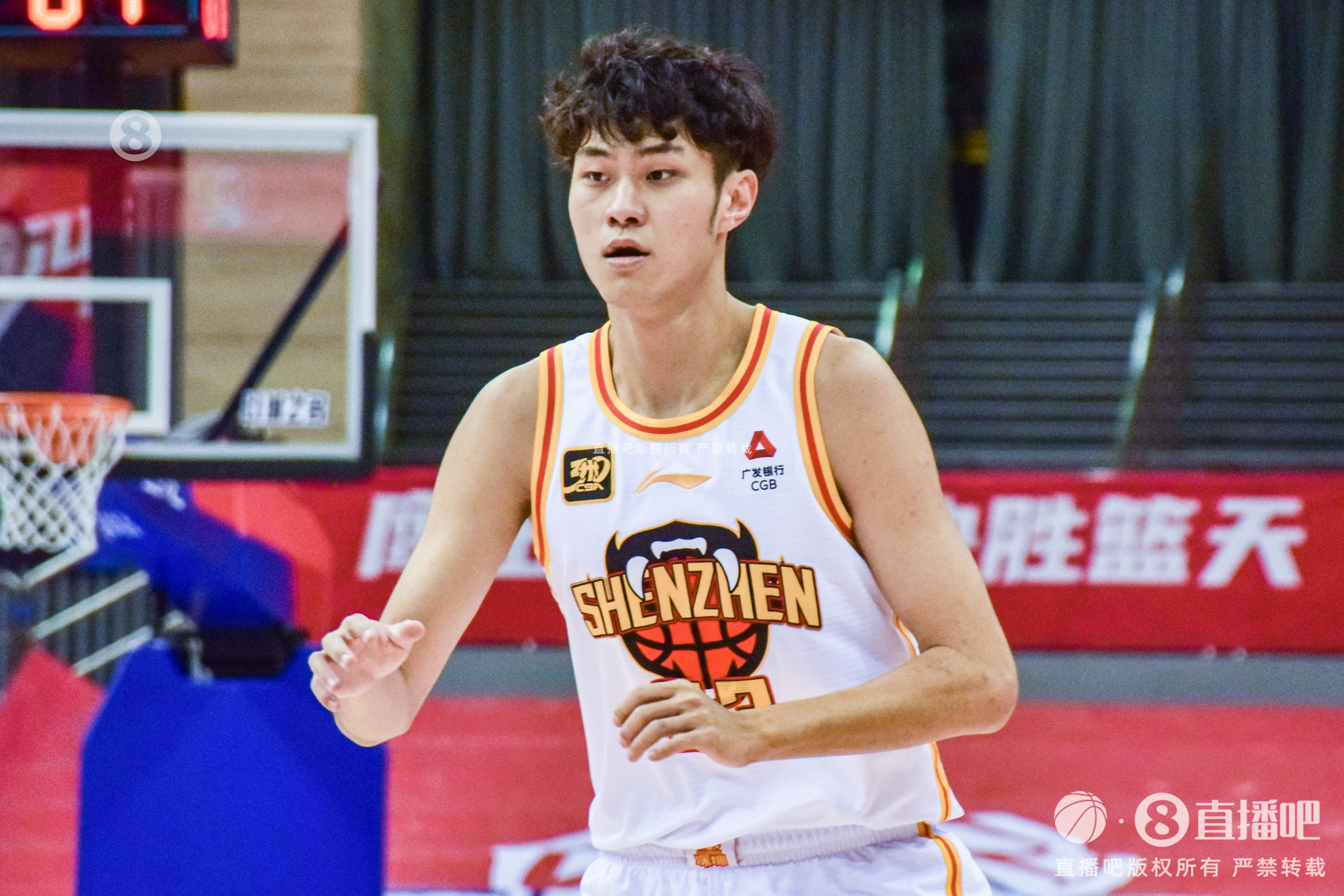 20中7! 媒体人: 冷水来得很及时 希望能让王浩然学到一些东西