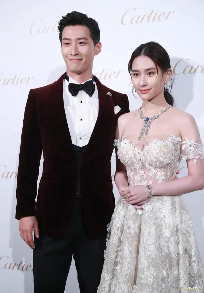 何超莲懒得再装了，其实她的性格根本不是屏幕里那样，看窦骁婚后的状况就知道了，这女