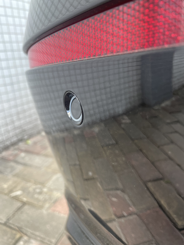 22雅阁加装雷达4儿子加装只有前二后四雷达，后雷达还是凹的，前面是平的，请问大