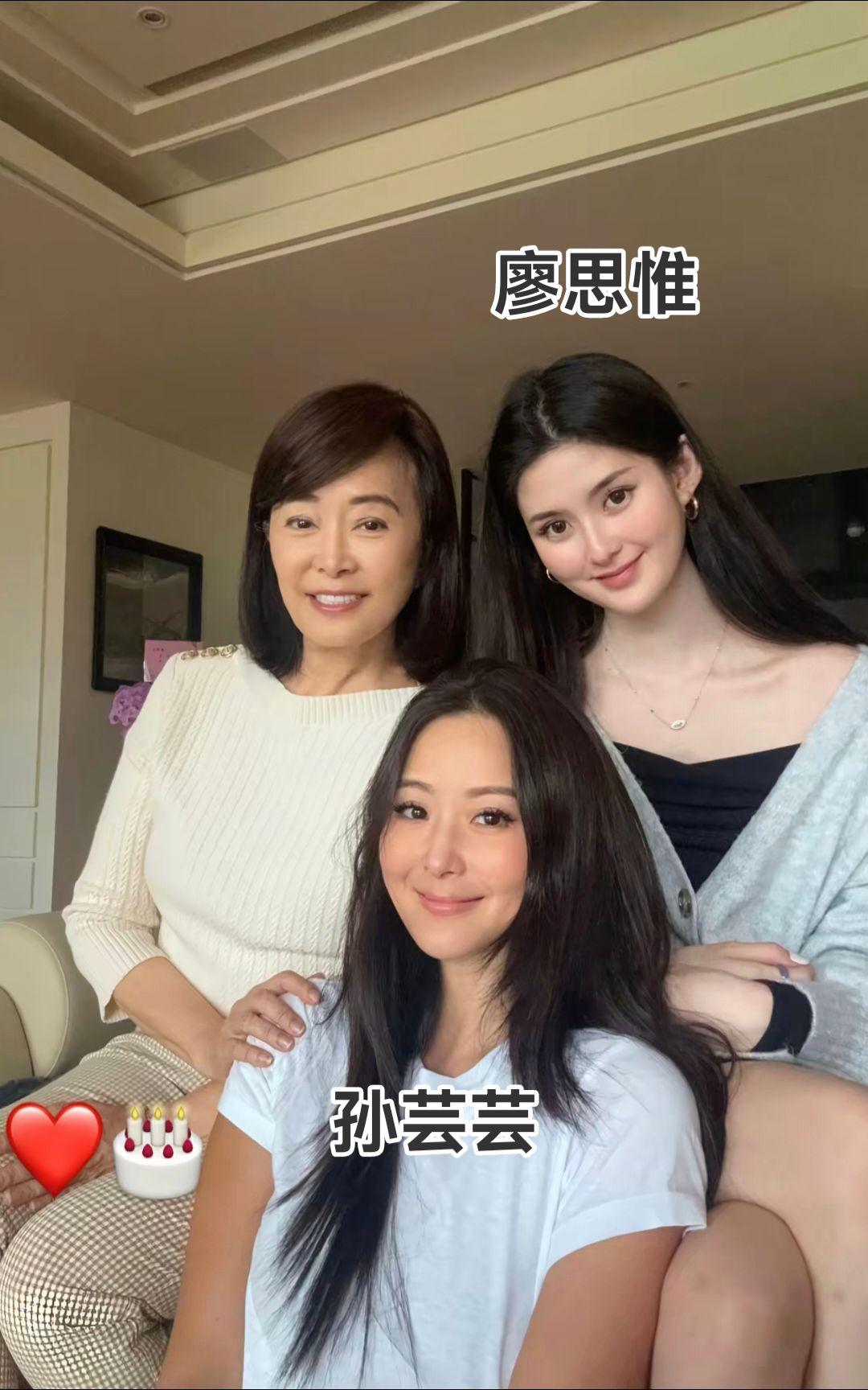 比妈妈还漂亮！孙芸芸女儿廖思惟更新ins.
