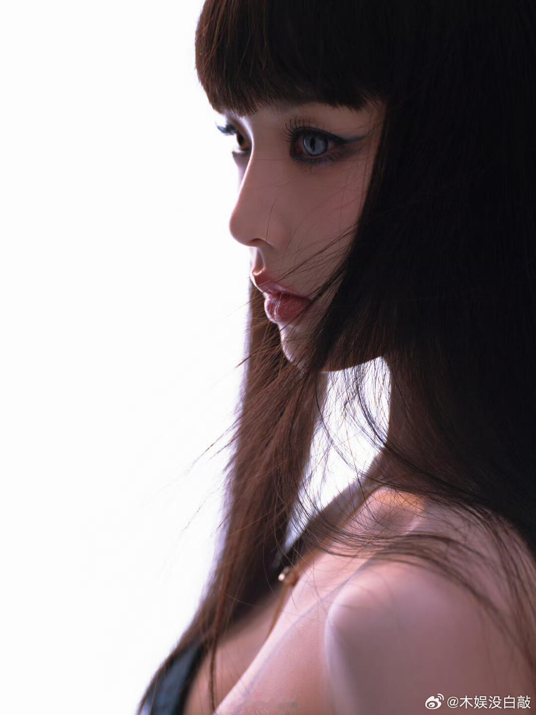 视界大会女明星第一波出图🈶张淼怡、王玉雯、沈月、陈瑶、杨超越、邓恩熙、童瑶出图