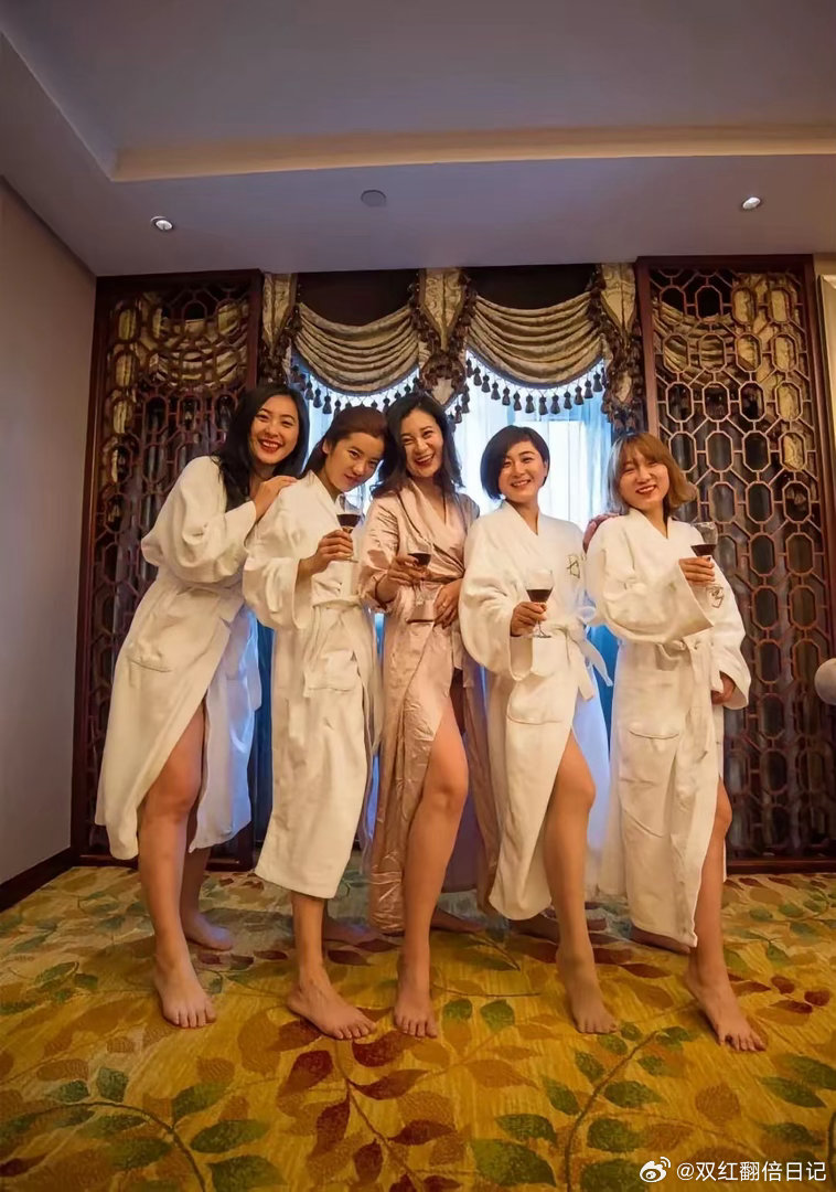 我咋感觉像是离婚俱乐部