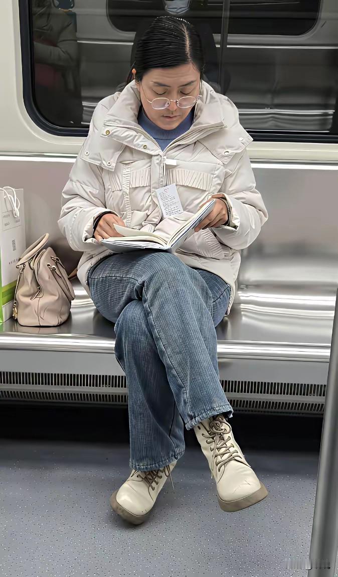 这是试穿一下，7天无理由退货吗