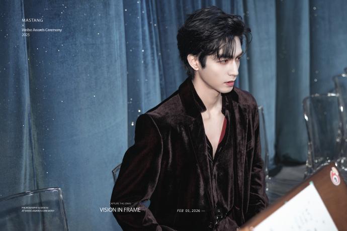 宋威龙内娱吸血鬼塑cr🧣Mastang【宋威龙】老天爷，太完美了