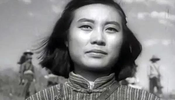 原来电影《渡江侦察记》里的女游击队队长刘四姐确有其人！原型刘四姐1912年出生