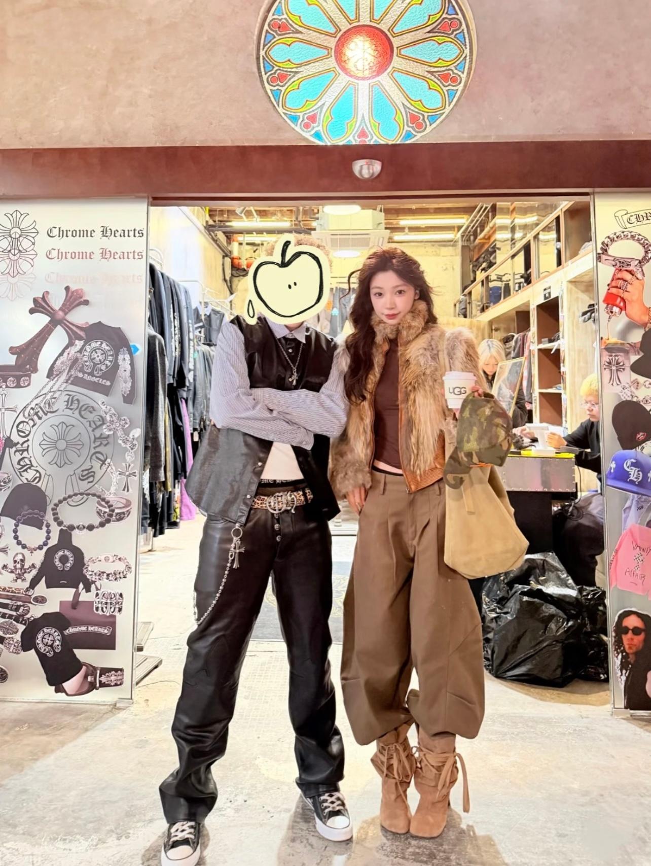 易梦玲天生就是吃时尚这碗饭的吧，这么不好搭配的衣服竟然被她穿出了高级感，也是挺牛