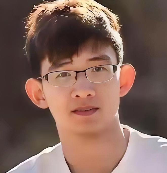 “北大学霸”刘嘉森一语惊人！他说：“我的同学里，父母有钱有势的大有人在，父母是博