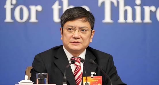 浙大教授郑强，曾抛出惊人言论！他曾说：“中国是人口大国、劳动力大国，人工智能要