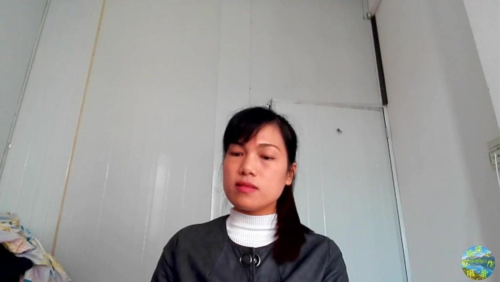 桂平光哥乐队成员阿霞唱《夕阳之歌》声音比