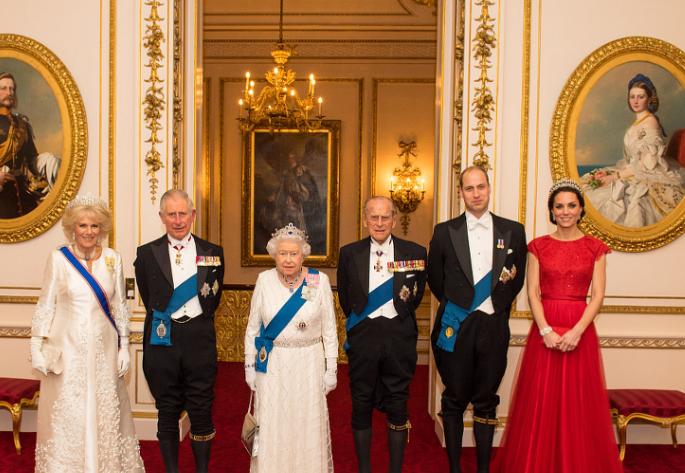 英国地方选举爆出惊天冷门，工党保守党合计狂丢440多席，改革党暴增400+席位强