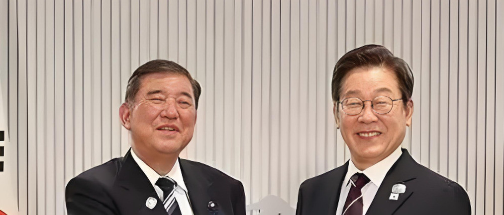 世界大变天！日韩这次真醒悟了！啥？李在明和石破茂竟然都不