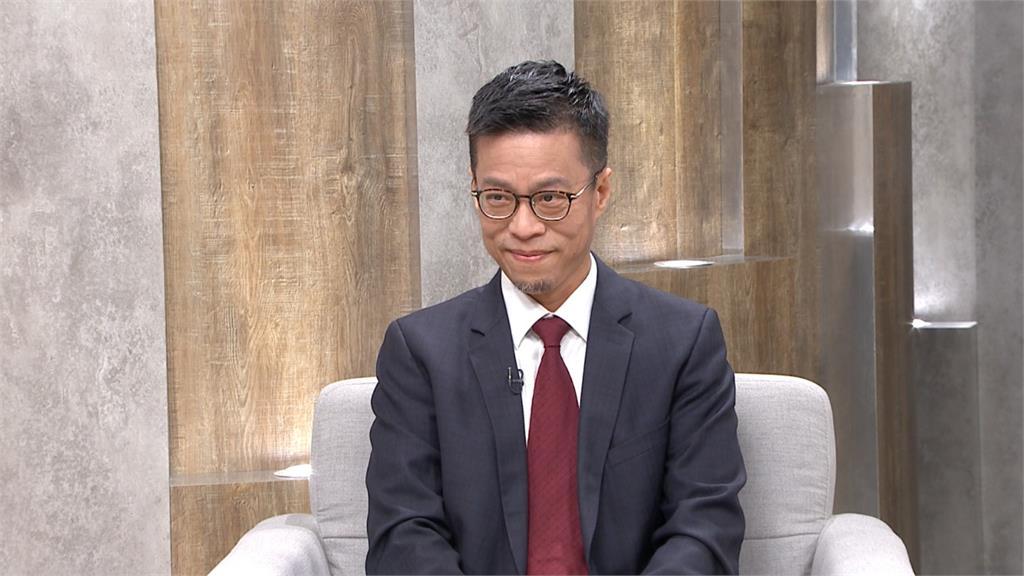 妄批大陆纪念“台湾光复”黄重谚叫嚣：“台湾人没有亏欠中国人”今天是台湾光复