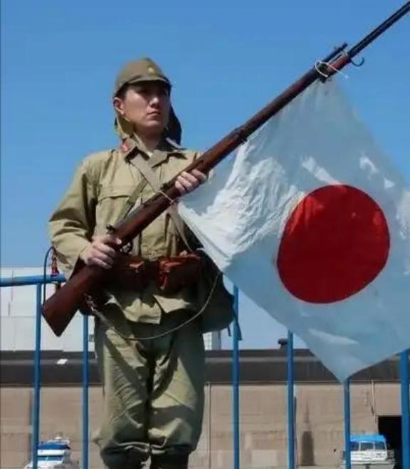 为什么日本那么小，二战时却有力量侵略那么多国家？因为说白了，日本其实一点也不小，