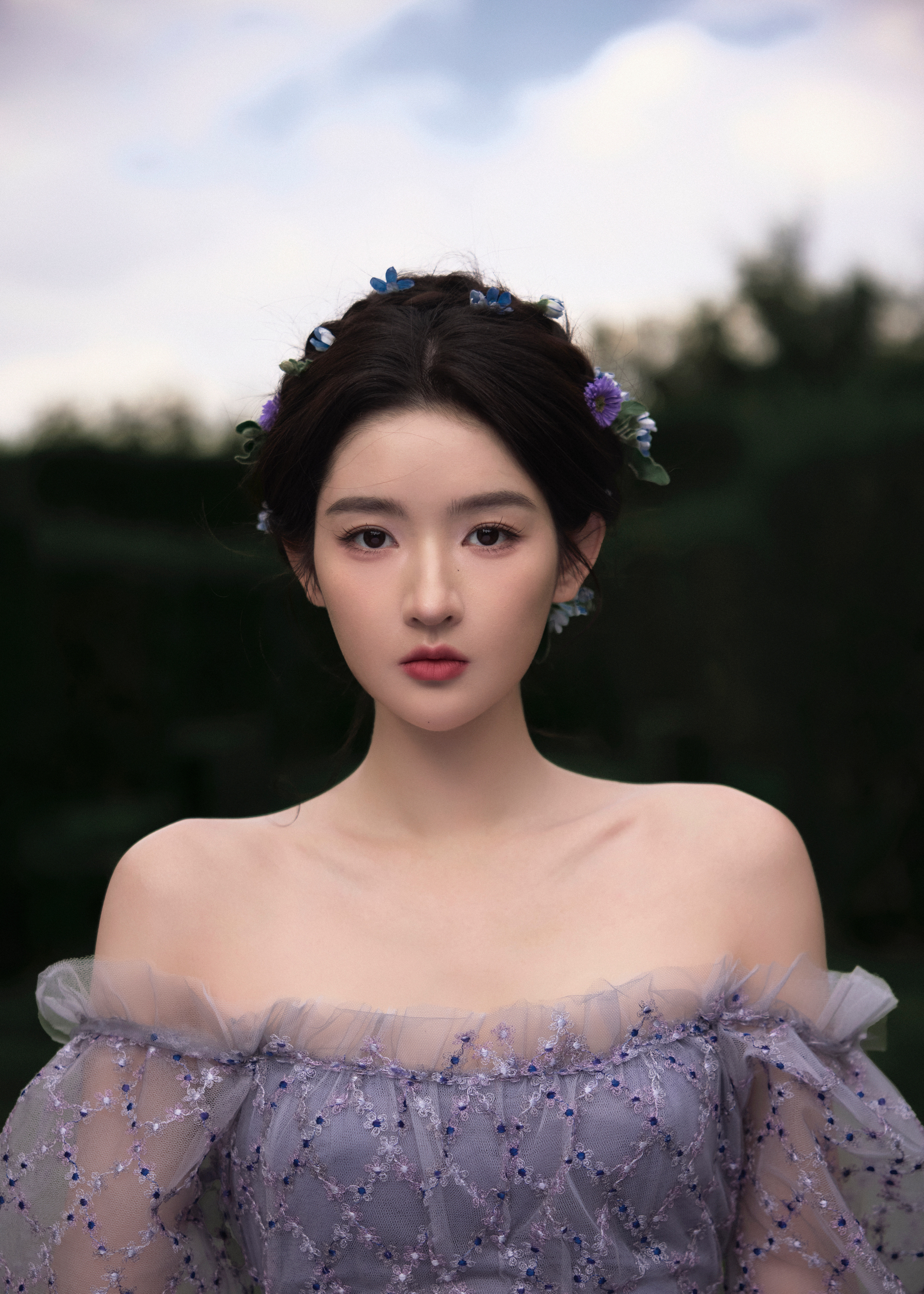 王玉雯王玉雯Vogue盛典出发图🤩期待妹妹今晚的表现​​​