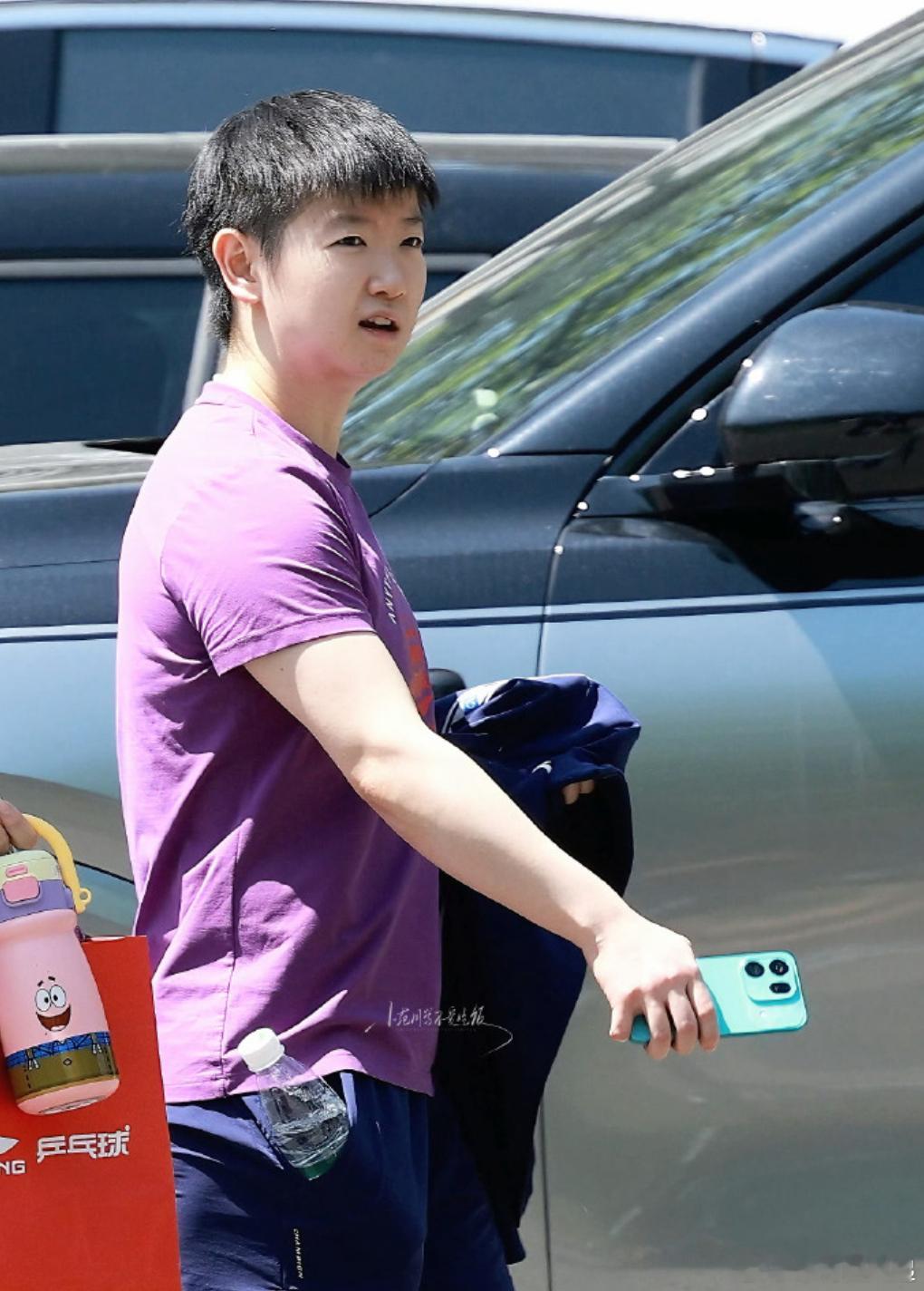 孙颖莎已经用上了，一晚X9系列家族化设计OPPOFindX9sPro