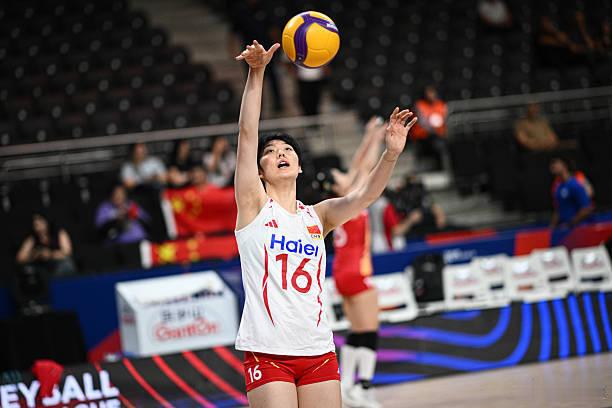 第一局：郭中楠8分6扣4中0失误被拦3拦1发中国女排vs日本女排亚运会[超