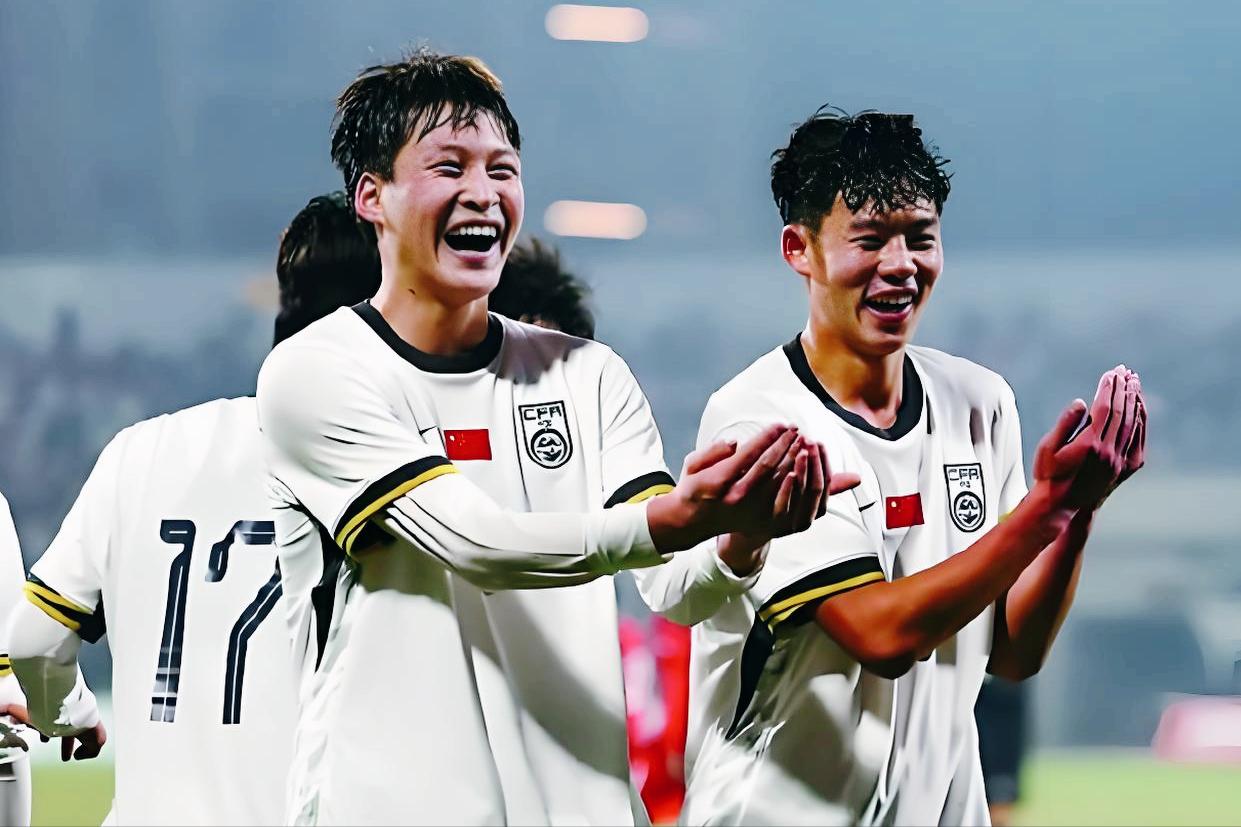 读秒绝杀取胜！不过这不是篮球比赛，这是U17中国男足再胜印尼队。第