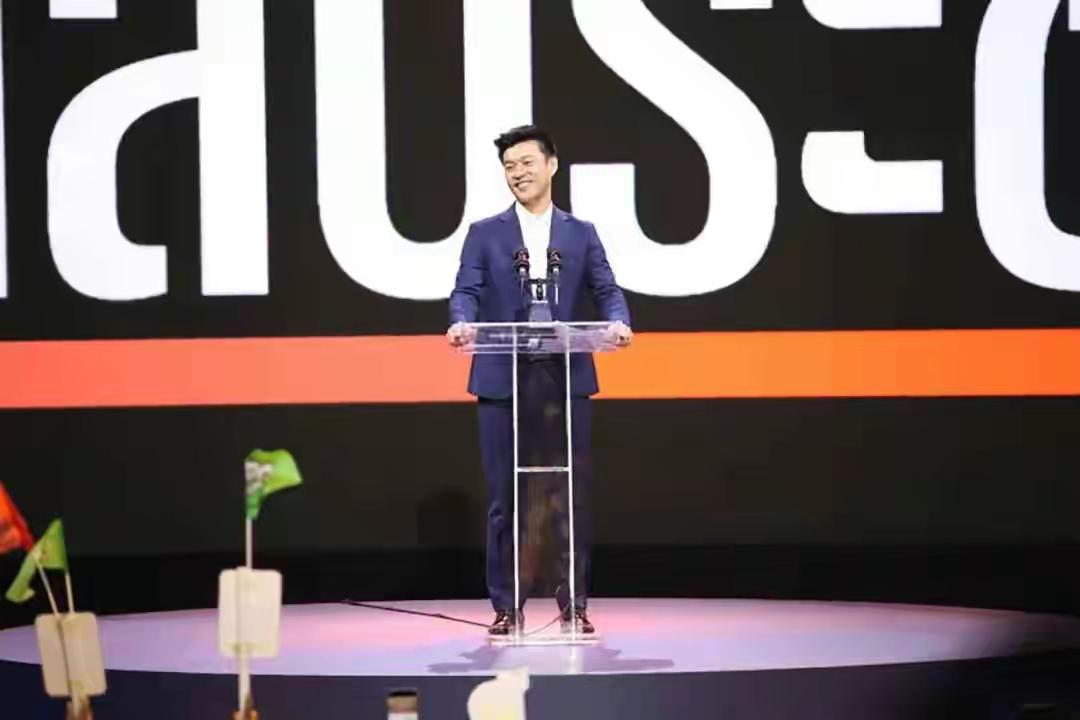 泰国大选变天！民调显示：人民党在清迈双杀为泰党，阿努廷排第三