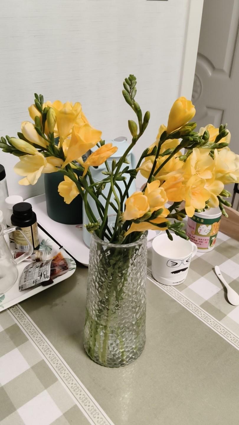 是仁将，不是仁人魏国有个士兵背上生了大疮，病情十分危急，大夫说只有把脓给吸出