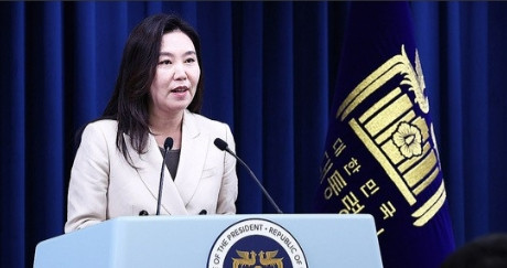 7月4日韩国执政的共同民主党宣布因为朝野两党凌晨协商破裂，无论国民力量党是否出席