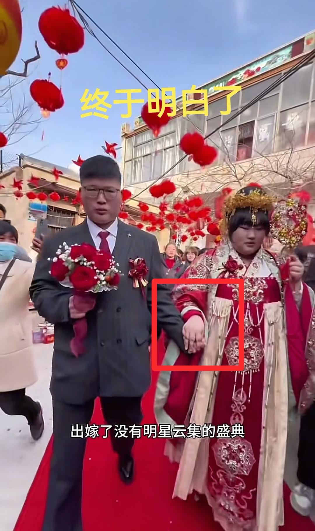 终于明白大衣哥了女婿既不是公务员也不是985博士，而是老实务农的邻村小伙，从