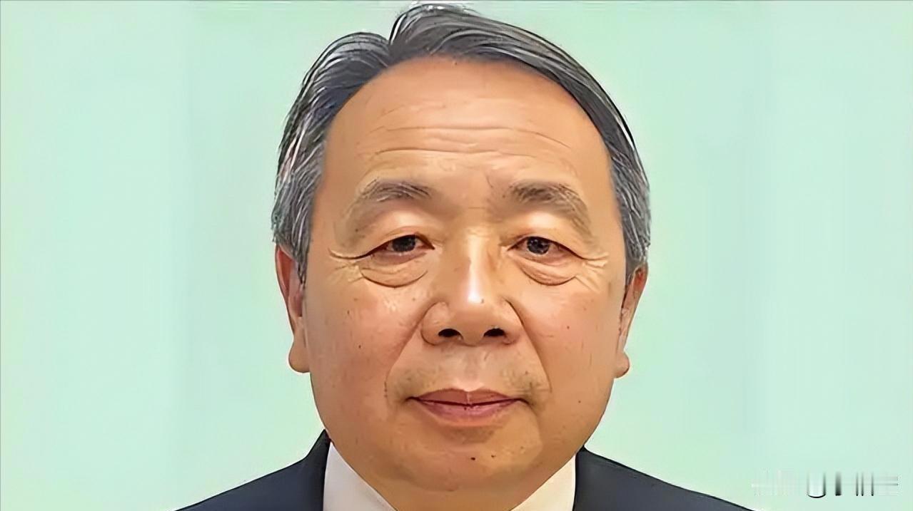 笑死个人！人家日本女人嫁了男人随夫姓，这厮娶了日本女人随妻姓！他就是石平！